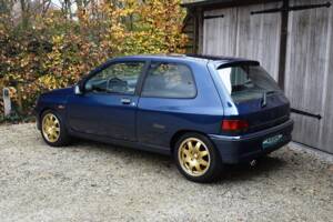 Bild 12/37 von Renault Clio I Williams (1994)