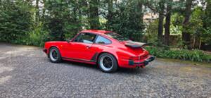 Immagine 1/37 di Porsche 911 Carrera 3.2 (1985)