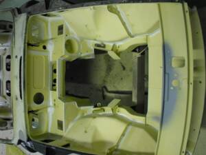 Bild 15/17 von MG MGB GT (1972)