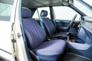 Image 16/50 de Mercedes-Benz 190 D (1985)