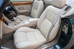 Bild 28/50 von MG RV8 (1995)