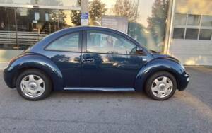 Image 3/4 of Volkswagen New Beetle 1.9 TDI (1999)