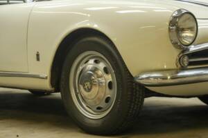 Bild 37/50 von Alfa Romeo Giulietta Spider (1957)