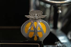 Immagine 33/50 di Vauxhall 20/60 T80 (1930)