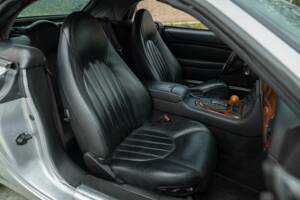 Imagen 36/50 de Jaguar XK8 4.0 (2000)