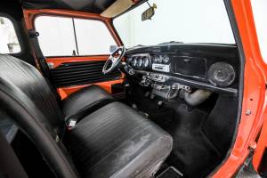 Image 9/50 of Mini Estate (1980)