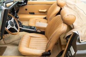Image 47/50 de Jaguar Type E V12 (1973)