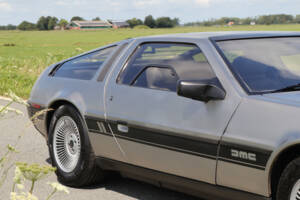 Immagine 31/32 di DeLorean DMC-12 (1981)