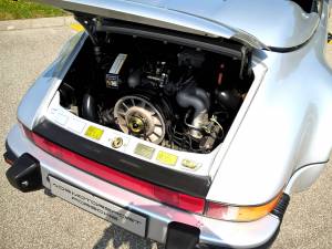 Image 7/31 of Porsche 911 Speedster 3.2 (1989)
