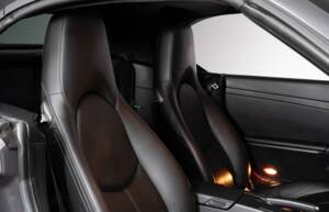 Bild 26/38 von Porsche 911 Carrera 4 (2011)