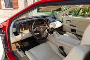 Image 50/50 of Lotus Esprit SE (1993)