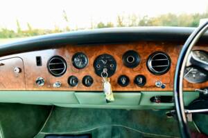 Image 46/50 of Rolls-Royce Phantom VI (1971)