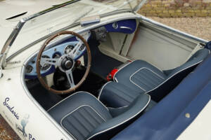 Image 26/50 of Austin-Healey 100&#x2F;4 (BN1) (1953)