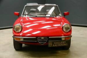 Afbeelding 5/50 van Alfa Romeo Spider Veloce 2000 (1982)