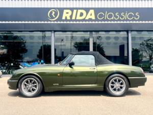 Bild 6/41 von MG RV8 (1994)