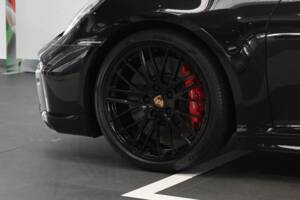 Bild 9/9 von Porsche 911 Turbo (2021)