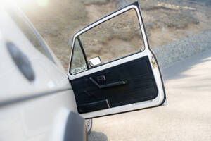 Bild 32/58 von Volkswagen Golf I GTI 1.6 (1982)