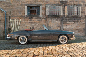 Image 6/14 de Mercedes-Benz 190 SL (1961)