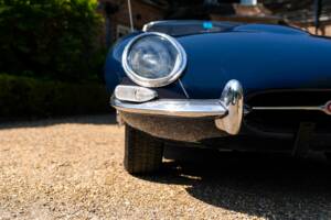 Bild 40/50 von Jaguar XK-E (1967)
