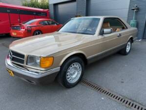 Image 2/22 of Mercedes-Benz 500 SEC (1984)
