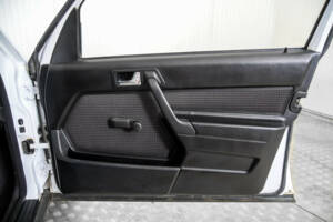 Bild 32/50 von Mercedes-Benz 190 D (1985)