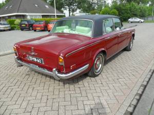 Image 15/20 of Rolls-Royce Silver Shadow I (1975)
