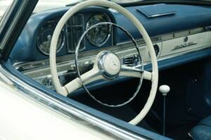 Bild 38/50 von Mercedes-Benz 300 SL Roadster (1959)