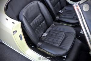 Image 43/49 of Alfa Romeo Giulia 1600 Spider (1964)