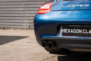 Image 6/54 of Porsche 911 Carrera GTS (2011)