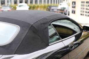 Immagine 38/45 di Jaguar XKR (2001)