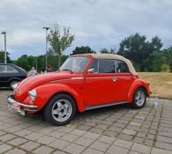 Immagine 3/4 di Volkswagen Coccinelle 1303 LS (1977)