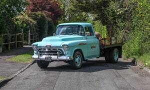 Image 1/34 of Chevrolet 3100 ½-ton (1957)