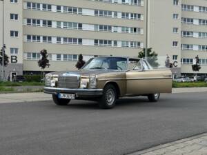 Bild 3/27 von Mercedes-Benz 250 CE (1970)