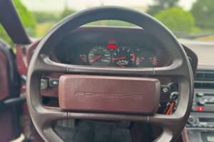Image 15/32 of Porsche 928 S (1988)