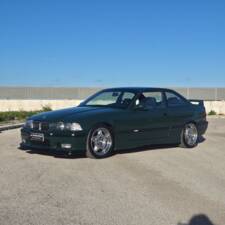 Image 2/54 of BMW M3 GT (1995)