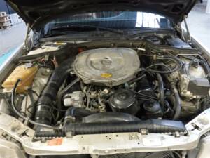 Image 9/31 de Mercedes-Benz 420 SEL (1986)