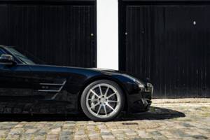 Bild 15/38 von Mercedes-Benz SLS AMG (2011)