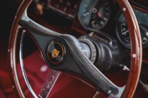 Immagine 46/50 di Jaguar Mk II 3.8 (1960)