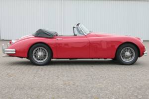 Image 7/84 of Jaguar XK 150 SE DHC (1958)