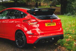 Image 26/50 of Ford Focus RS (2018)