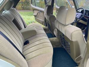 Bild 20/45 von Mercedes-Benz 450 SEL 6,9 (1978)