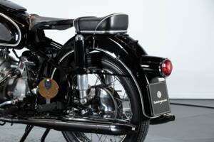 Immagine 7/50 di BMW DUMMY (1968)
