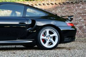 Image 28/50 of Porsche 911 Turbo (2002)