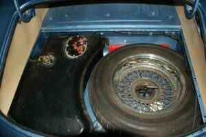 Imagen 8/20 de Jaguar E-Type 4.2 (1967)