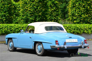 Image 7/50 of Mercedes-Benz 190 SL (1961)
