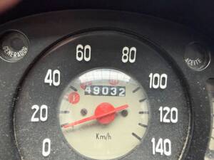 Immagine 12/20 di SEAT 600 L (1972)