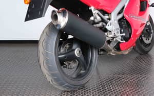Image 10/66 of Triumph Daytona T595 (1998)