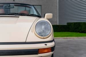 Bild 34/41 von Porsche 911 Speedster 3.2 (1989)
