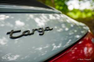 Image 50/63 of Porsche 911 Carrera (1996)
