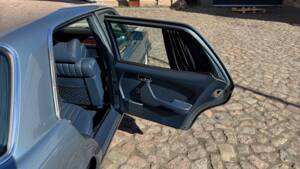 Image 59/147 de Mercedes-Benz 450 SEL 6,9 (1976)